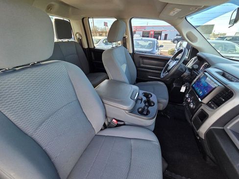Used 2014 RAM 1500 Express image 19