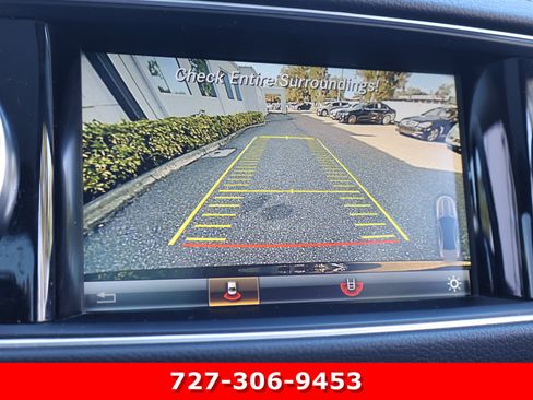 Used 2017 Mercedes-Benz SL 550 image 4