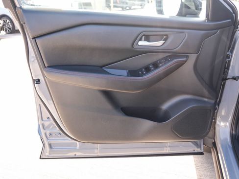 Used 2026 Nissan Rogue SV AWD/4WD image 22