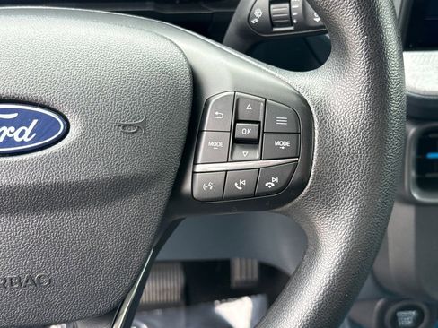 Used 2025 Ford Maverick XLT FWD image 16