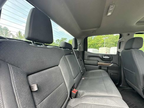 Used 2022 Chevrolet Silverado 1500 LT Trail Boss w/ Safety Package AWD/4WD image 22