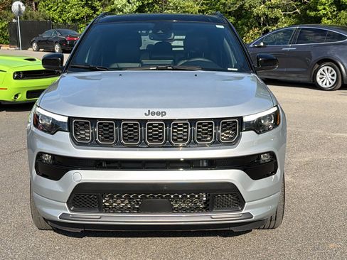 Used 2025 Jeep Compass Limited w/ High Altitude Package AWD/4WD image 3