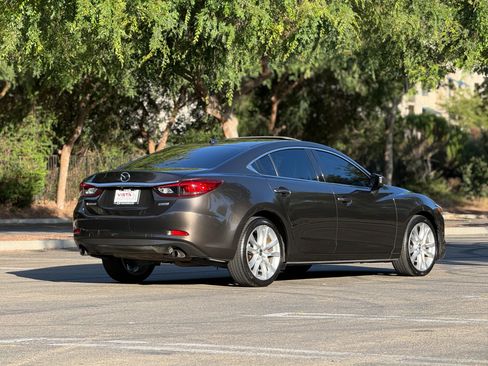 Used 2016 MAZDA MAZDA6 Touring w/ Touring Technology Package FWD image 5