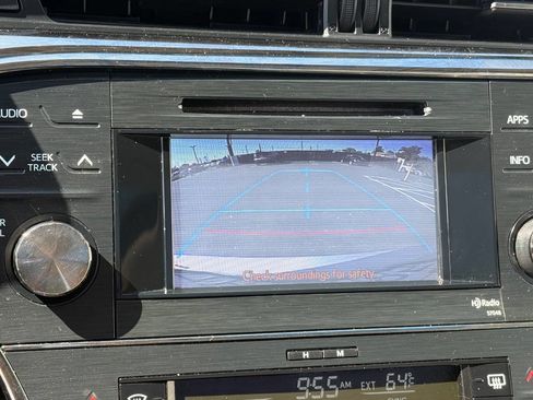 Used 2013 Toyota Avalon XLE Touring FWD image 13