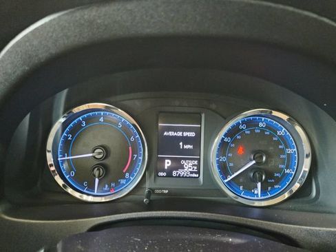 Used 2019 Toyota Corolla LE FWD image 19