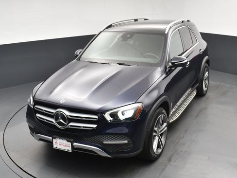 Used 2022 Mercedes-Benz GLE 350 4MATIC w/ Premium Package image 20