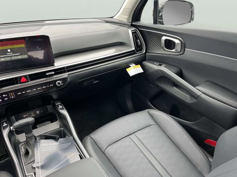 New 2026 Kia Sorento EX image 16