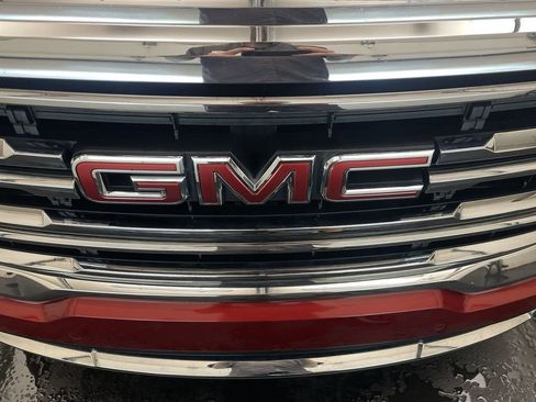 Used 2023 GMC Acadia SLE w/ Driver Convenience Package image 22