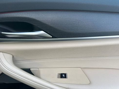 Used 2023 BMW 530e w/ Premium Package RWD image 18