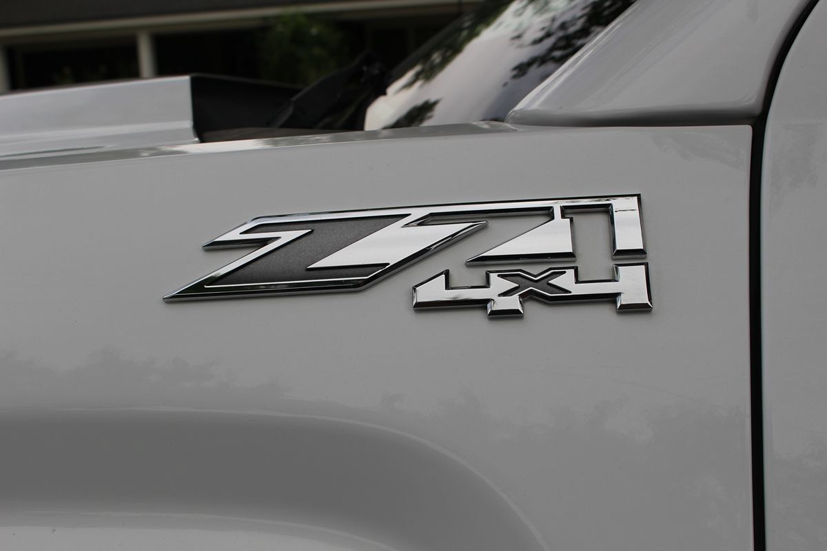 Used 2017 GMC Sierra 1500 SLT AWD/4WD image 43
