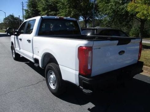 Used 2023 Ford F250 XL image 3