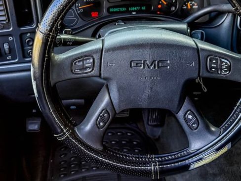 Used 2004 GMC Sierra 1500 SLE w/ Light Duty Power Package RWD image 29