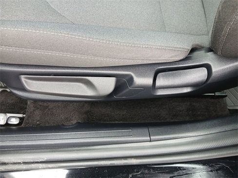 Certified 2025 Kia K4 LXS image 12