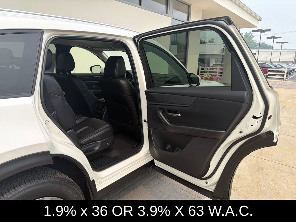 Certified 2025 MAZDA CX-90 3.3 Turbo w/ Select Package AWD/4WD image 11