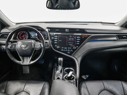 Used 2019 Toyota Camry XSE w/ Carpet Mat Package FWD image 12