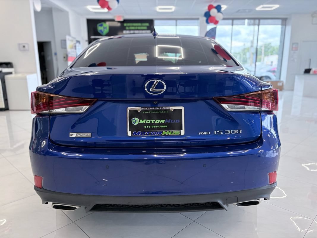 Used 2020 Lexus IS 300 F Sport w/ Blackline Edition AWD/4WD image 11