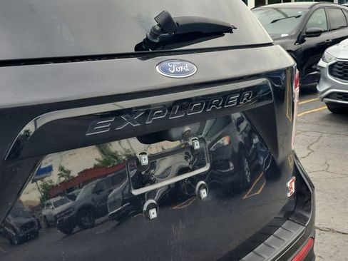 Used 2024 Ford Explorer ST w/ Equipment Group 401A AWD/4WD image 33