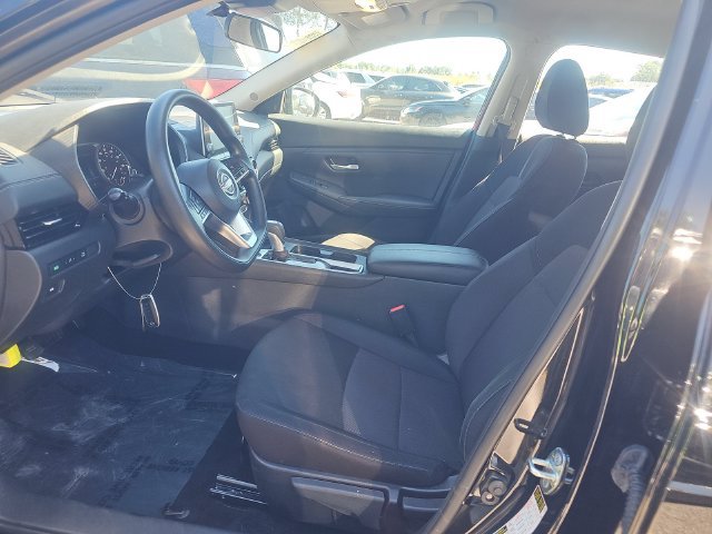 Used 2025 Nissan Sentra SV FWD image 6