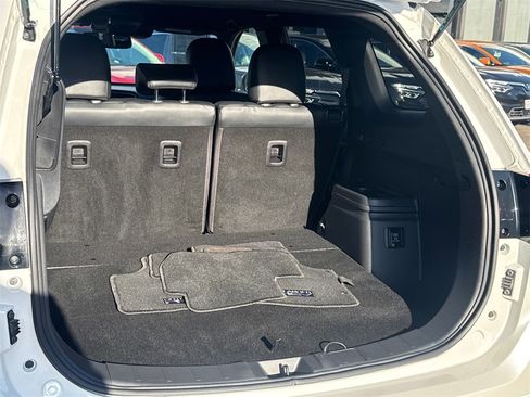 Used 2020 Mitsubishi Outlander SEL image 12