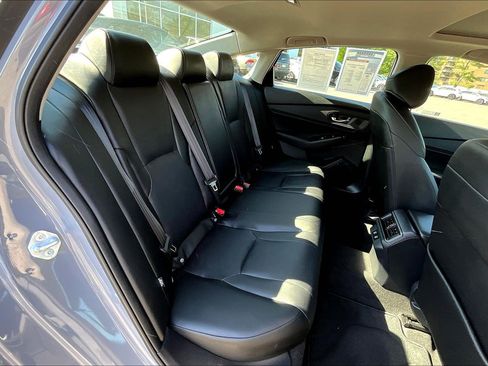 Certified 2025 Honda Accord Touring image 29