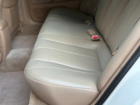 Used 1996 Toyota Avalon XLS image 27