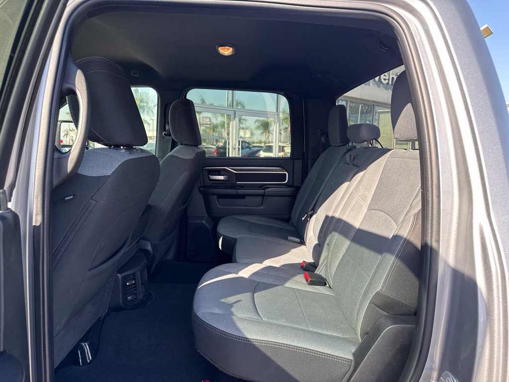 Used 2024 RAM 2500 Big Horn AWD/4WD image 15