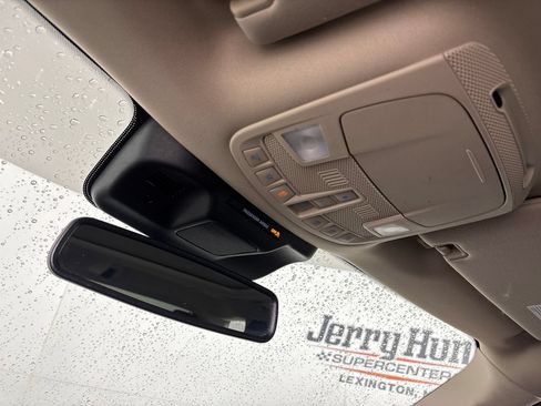Used 2022 Ford Expedition XLT RWD image 19