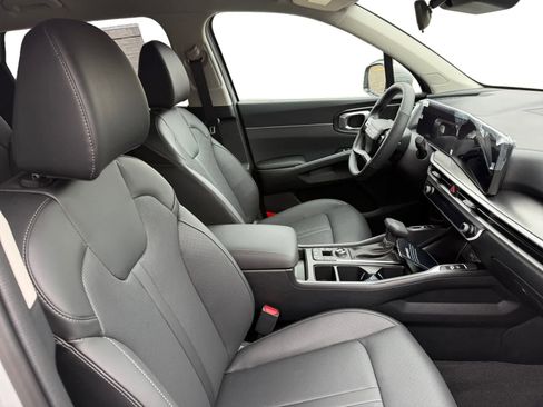 New 2026 Kia Sorento S image 15