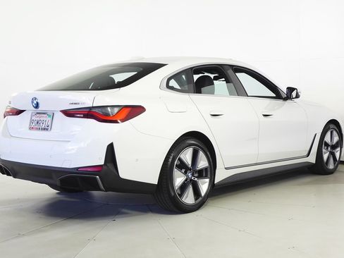 Used 2025 BMW i4 eDrive40 w/ Premium Package RWD image 7