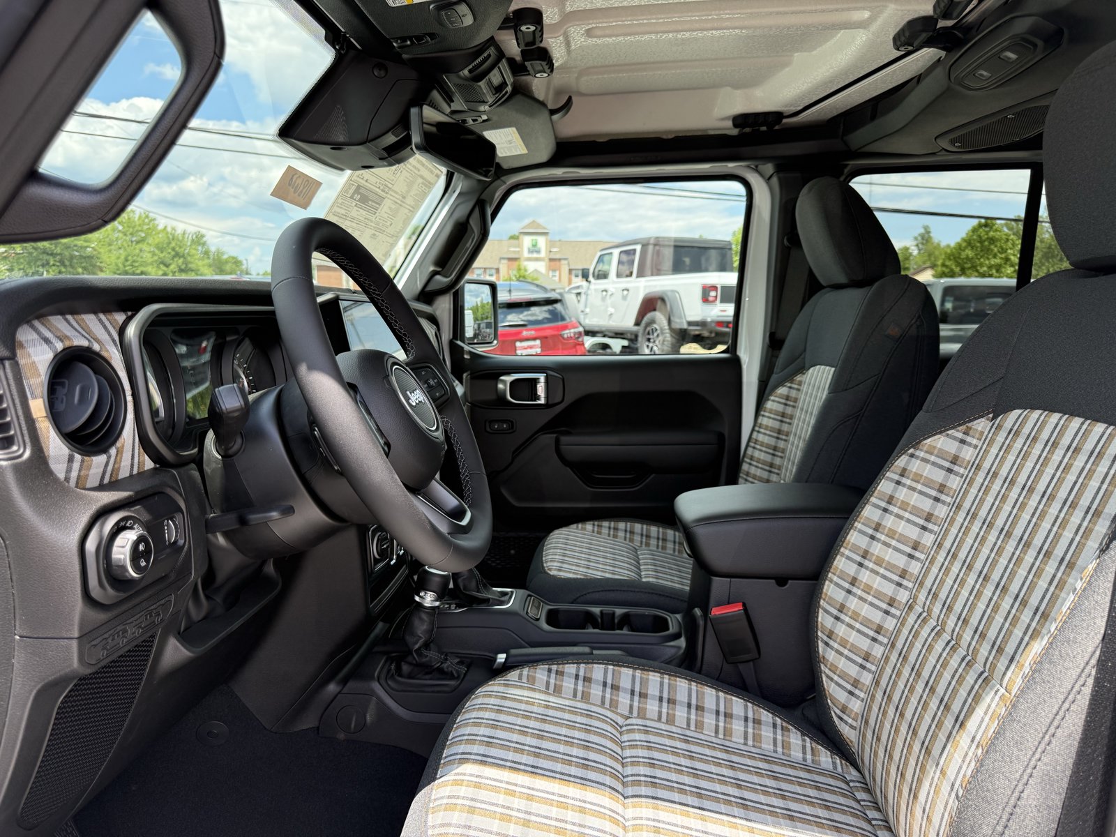 New 2026 Jeep Gladiator Sport AWD/4WD image 13