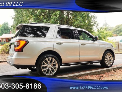 Used 2019 Ford Expedition Limited w/ Equipment Group 302A AWD/4WD image 9