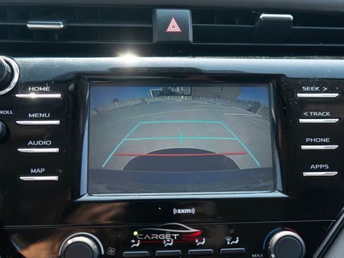 Used 2020 Toyota Camry LE image 26