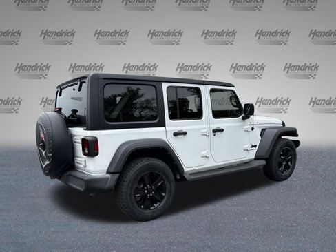 Used 2023 Jeep Wrangler Unlimited Sport AWD/4WD image 9