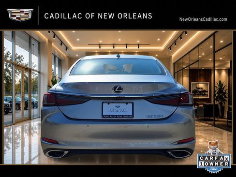 Used 2020 Lexus ES 350 w/ Premium Package FWD image 4
