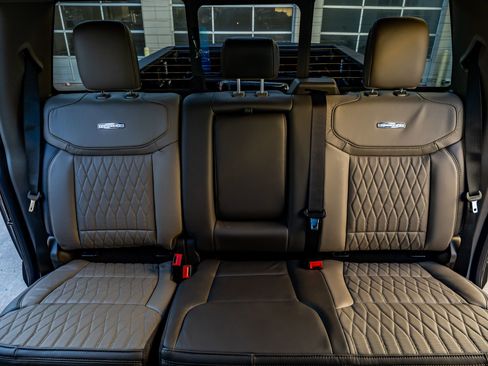 Used 2026 Ford F450 Platinum w/ Platinum Plus Package image 36