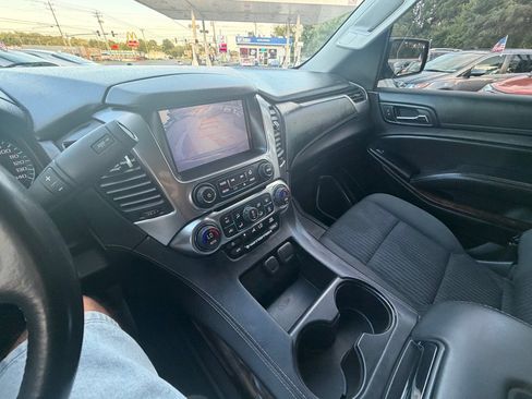Used 2016 Chevrolet Tahoe LS RWD image 16