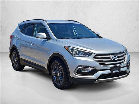 Used 2017 Hyundai Santa Fe Sport 2.0T AWD/4WD image 3