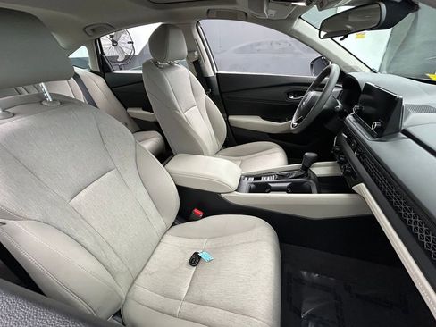 Used 2023 Honda Accord EX image 46