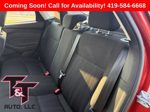 Used 2018 Ford Focus SEL FWD image 7