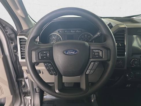 Used 2020 Ford F150 XLT image 17