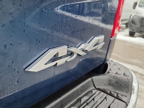 Used 2024 RAM 2500 Big Horn w/ Bed Utility Group image 23