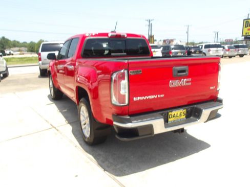 Used 2018 GMC Canyon SLT w/ Driver Alert Package RWD image 14