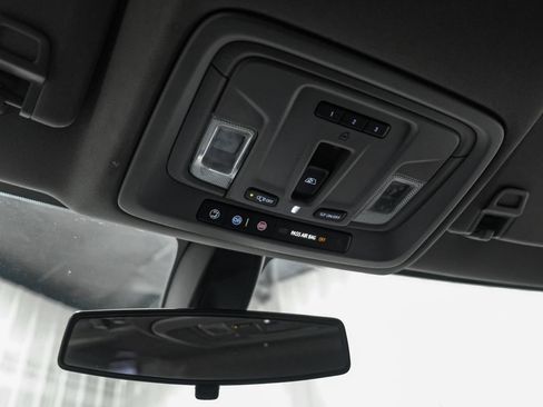 Used 2021 Chevrolet Silverado 1500 LT Trail Boss w/ Convenience Package II AWD/4WD image 27