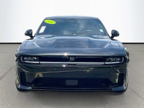 Used 2024 Dodge Charger Daytona Scat Pack w/ Plus Group AWD/4WD image 2