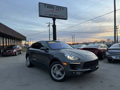 Used 2016 Porsche Macan S image 1