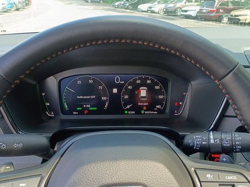 Used 2026 Honda CR-V TrailSport image 19
