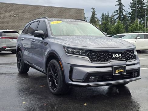 Certified 2023 Kia Sorento SX image 8