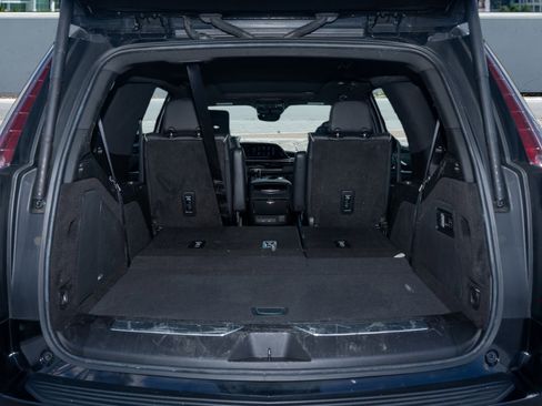 Used 2023 Cadillac Escalade Sport AWD/4WD image 10