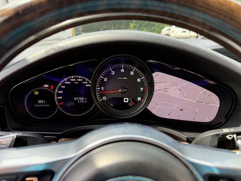Used 2021 Porsche Cayenne S AWD/4WD image 21