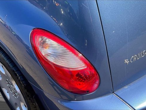 Used 2007 Chrysler PT Cruiser Touring FWD image 22